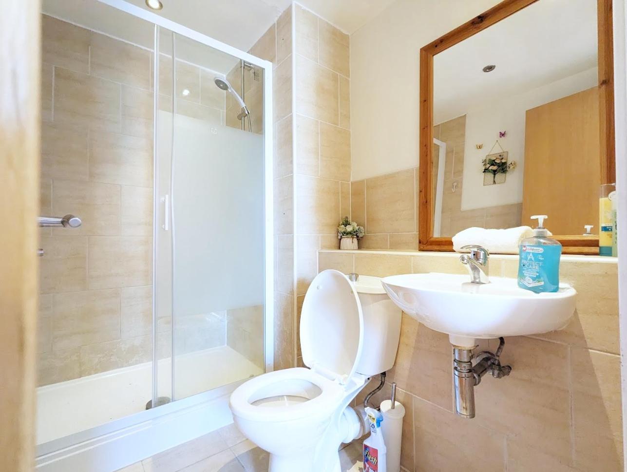 Guest Room In City Centre Near Key Attractions 利物浦 外观 照片