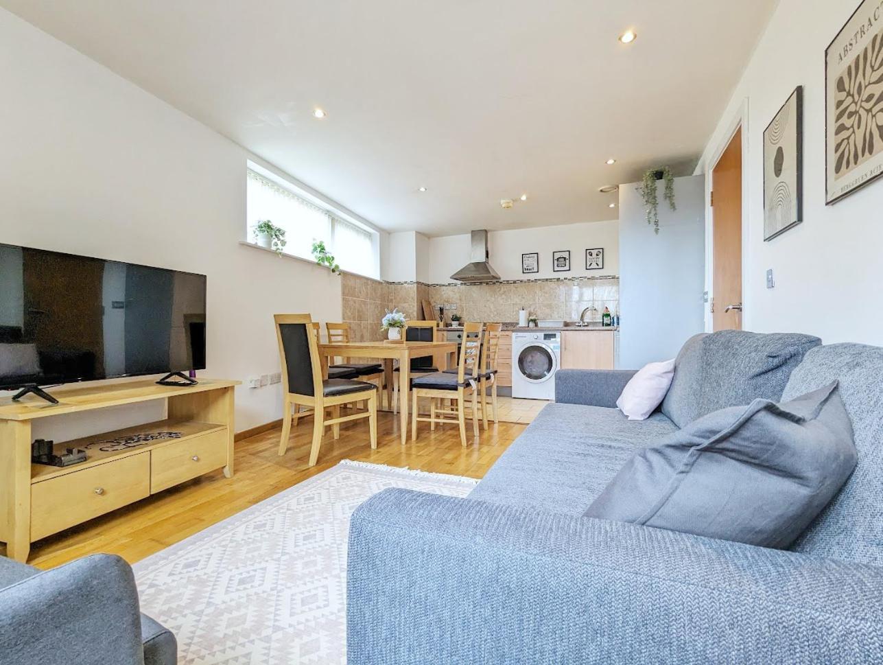 Guest Room In City Centre Near Key Attractions 利物浦 外观 照片